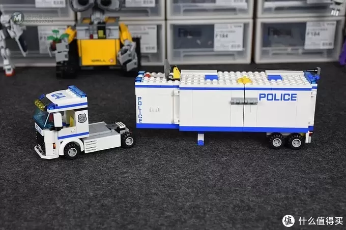 我的LEGO城市 篇一：60044 流动警署 开箱测试