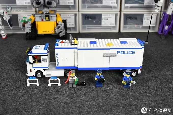 我的LEGO城市 篇一：60044 流动警署 开箱测试