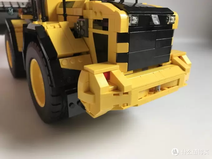 遥控乐高拼拼乐-我不是42030——LEGO 乐高 MOC-3799 VOLVO L250G 轮式装载机