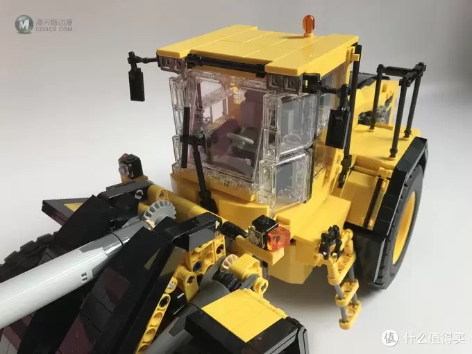 遥控乐高拼拼乐-我不是42030——LEGO 乐高 MOC-3799 VOLVO L250G 轮式装载机