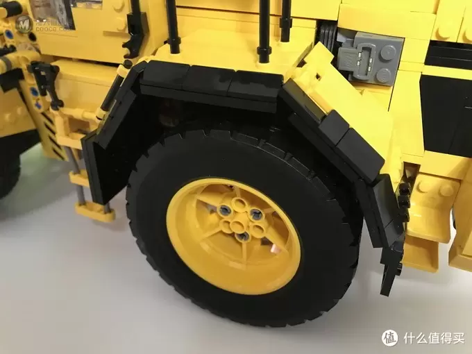 遥控乐高拼拼乐-我不是42030——LEGO 乐高 MOC-3799 VOLVO L250G 轮式装载机