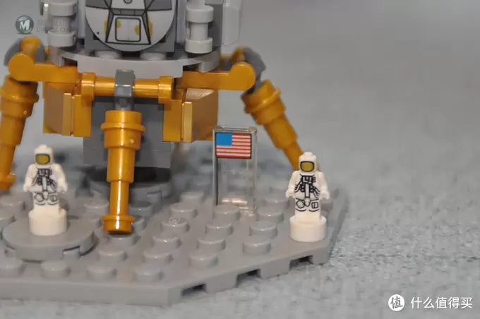 单反毁一生，LEGO穷三代 篇一百二十九：LEGO 乐高 ideas 21309 NASA 阿波罗计划 土星5号运载火箭