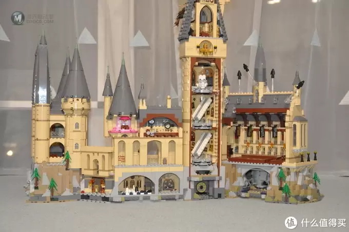 单反毁一生，LEGO穷三代 篇一百二十五：LEGO 71043 哈利波特 Hogwarts Castle 霍格沃兹魔法城堡