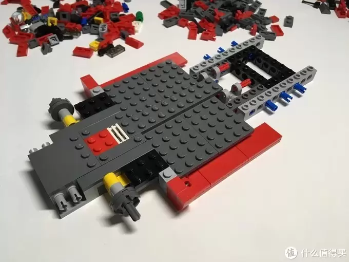 我的LEGO 篇九：还是为了那骚红色的情怀 -- LEGO 10248 F40 迟到的开箱