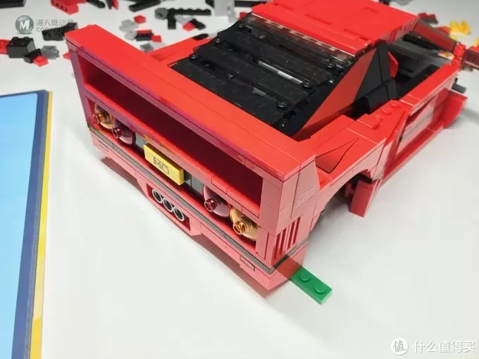 我的LEGO 篇九：还是为了那骚红色的情怀 -- LEGO 10248 F40 迟到的开箱