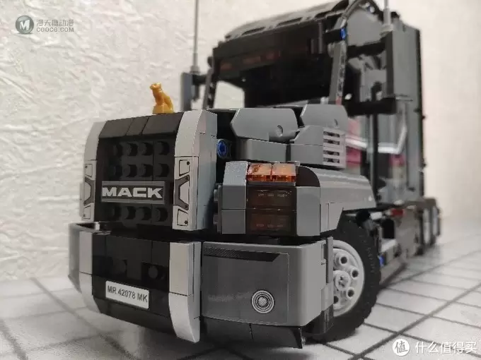 我的LEGO之旅 篇十二：乐高 42078 Mack Anthem 马克卡车