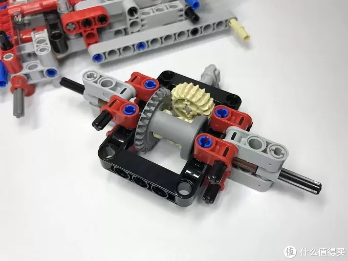 LEGO拼拼乐 篇五十二：LEGO 乐高 Technic 机械组 42075 紧急救援车