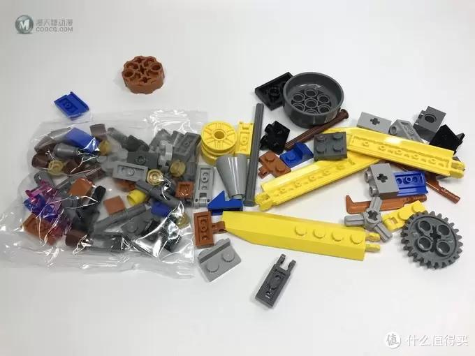 LEGO拼拼乐 篇二百八十三：20年后一家终团聚：星球大战 Star Wars系列 75258 飞梭赛车