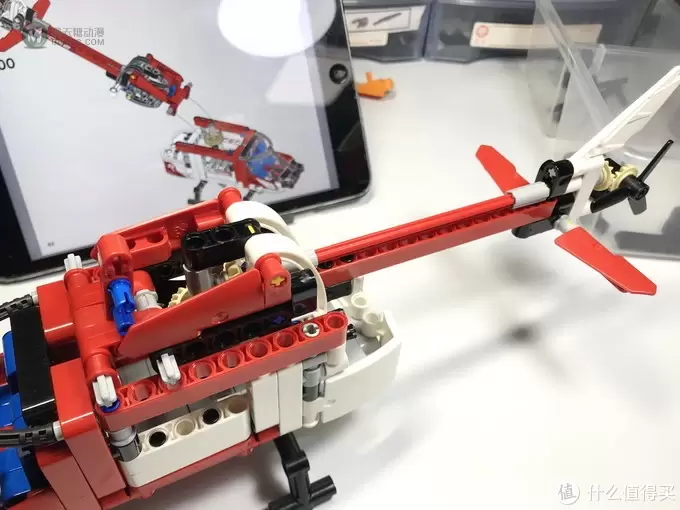 LEGO 乐高 拼拼乐 篇196：乐高还能这么拼提前享受2019年科技系列 42092 救援直升机