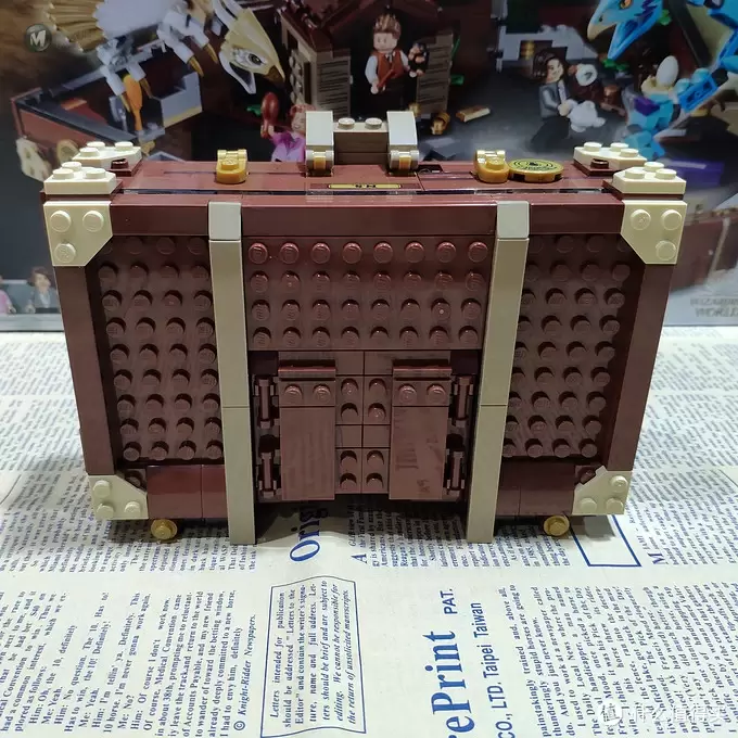 打开神奇皮箱：LEGO 75952纽特的神奇皮箱开箱