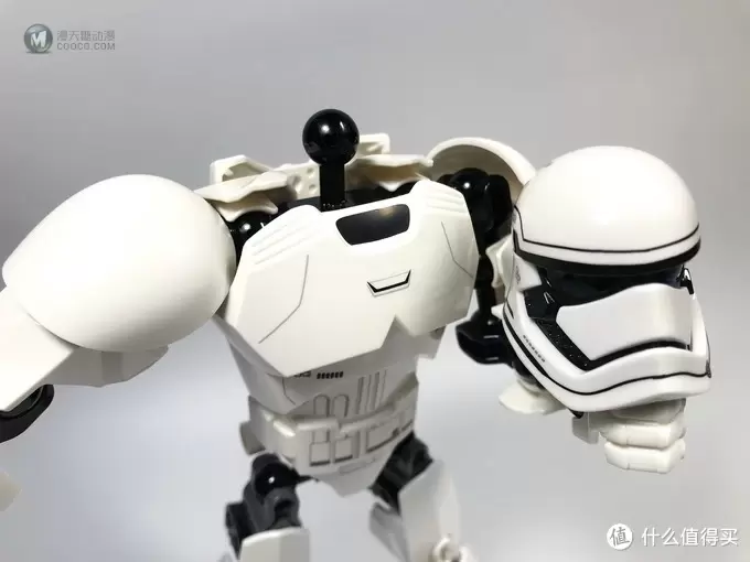 LEGO 乐高 拼拼乐 篇169：最佳摩托骑手 75114 第一秩序暴风兵 First Order Stormtrooper