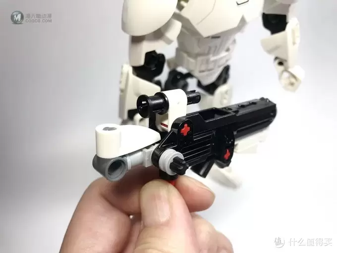 LEGO 乐高 拼拼乐 篇169：最佳摩托骑手 75114 第一秩序暴风兵 First Order Stormtrooper