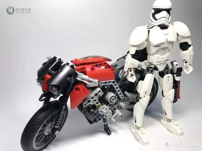 LEGO 乐高 拼拼乐 篇169：最佳摩托骑手 75114 第一秩序暴风兵 First Order Stormtrooper