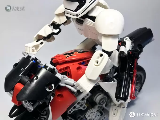 LEGO 乐高 拼拼乐 篇169：最佳摩托骑手 75114 第一秩序暴风兵 First Order Stormtrooper