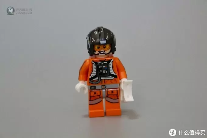 不惑大叔的legogo 篇二十九：大雪满弓刀—乐高星球大战之UCS雪地战机（LEGO75144）