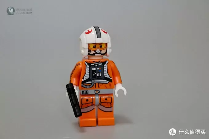 不惑大叔的legogo 篇二十九：大雪满弓刀—乐高星球大战之UCS雪地战机（LEGO75144）