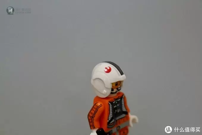 不惑大叔的legogo 篇二十九：大雪满弓刀—乐高星球大战之UCS雪地战机（LEGO75144）