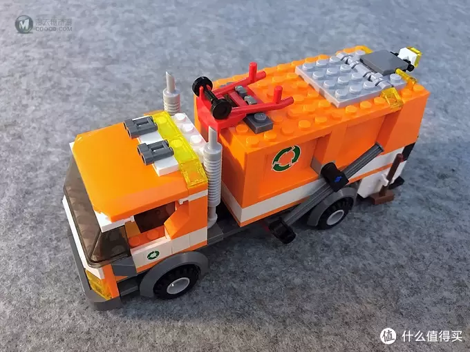 乐高小小追绝日记 篇六：LEGO 7991 垃圾车