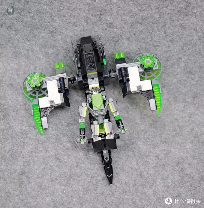 人仔诚意十足：LEGO 乐高 72003 未来骑士团 Nexo Knights 狂战士轰炸机 开箱