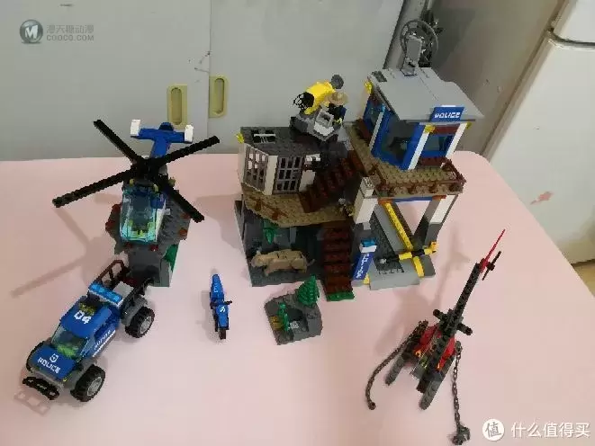 LEGO 乐高 60174 CITY 城市系列 山地警察总部开箱