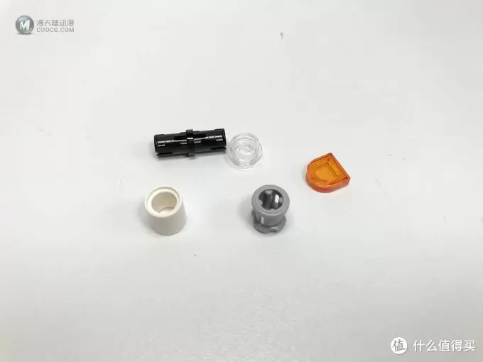 套装虽小高价零件不少：乐高 LEGO 42084 吊钩式装载卡车