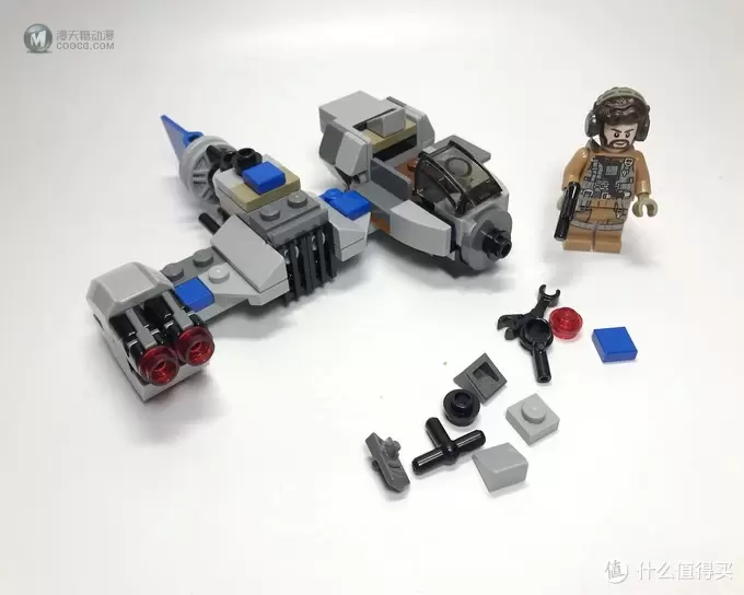 买人仔送载具：LEGO 乐高 迷你战队系列 75195 飞船对战步行机甲开箱