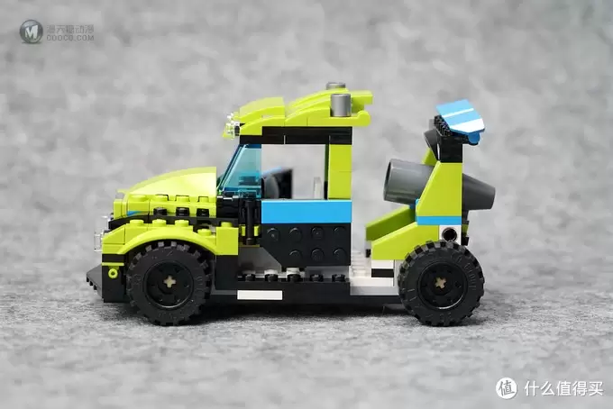 一辆的钱买三辆车？LEGO 乐高 创意百变系列 31074 火箭拉力赛车 双模式展示