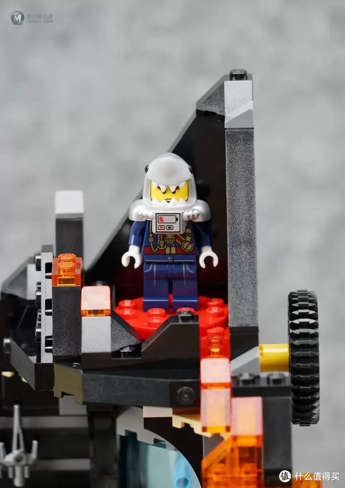 有品位的大魔王：LEGO 乐高 幻影忍者 加满都魔王的火山熔岩基地 70631评测