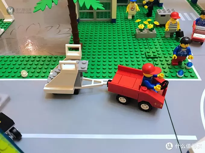 乐高小小追绝日记 篇一：LEGO 10159  乐高城市机场