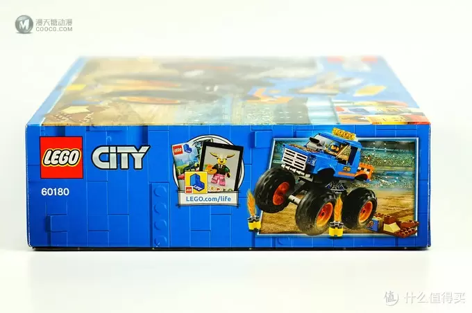 这不是我要的疯狂和暴力：LEGO 乐高 60180 City 城市组 巨轮越野车 对比评测