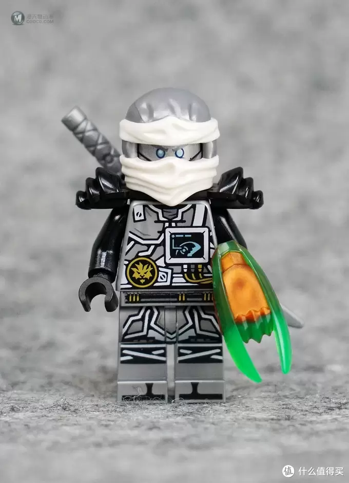 人仔就已经值回票价：LEGO乐高 70624 NINJAGO 幻影忍者系列 红蛇投石履带战车 开箱