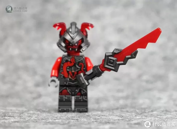 人仔就已经值回票价：LEGO乐高 70624 NINJAGO 幻影忍者系列 红蛇投石履带战车 开箱