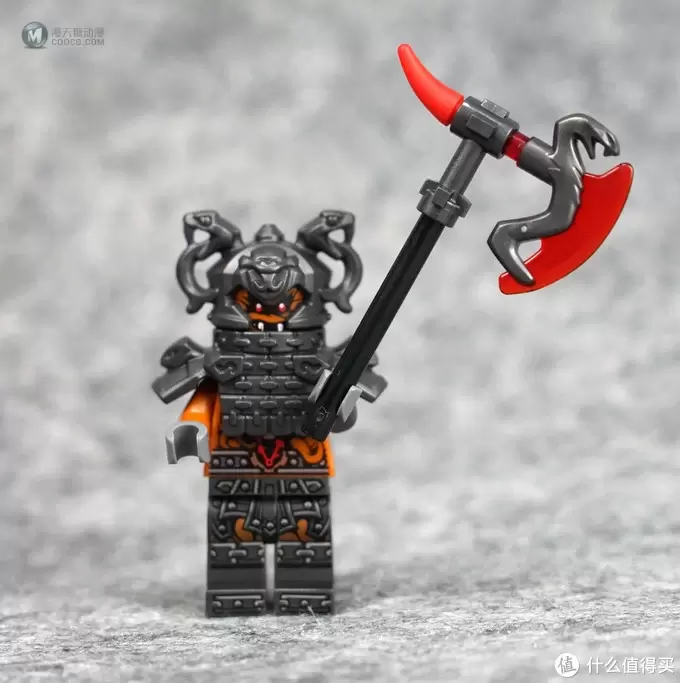 人仔就已经值回票价：LEGO乐高 70624 NINJAGO 幻影忍者系列 红蛇投石履带战车 开箱