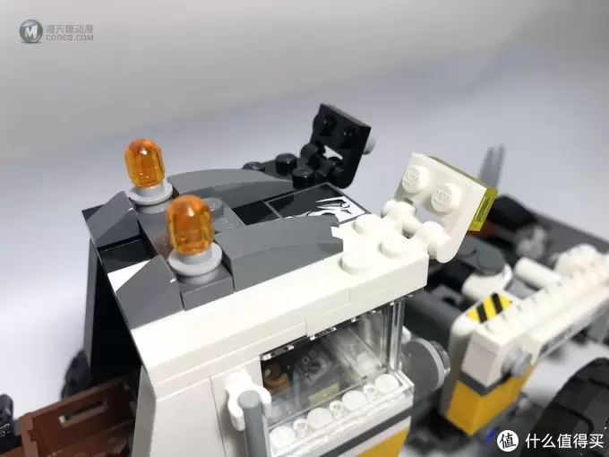 LEGO 乐高 蝙蝠侠大电影 70915 双面人破坏