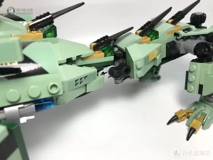 飞龙在天：LEGO 乐高 70612 幻影忍者 Ninjago 绿忍者的飞天机甲神龙