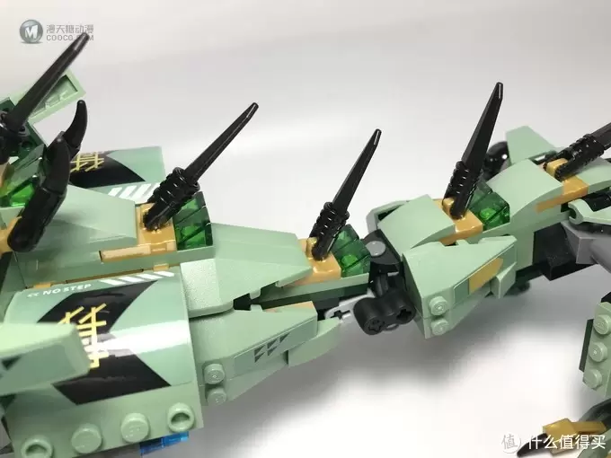 飞龙在天：LEGO 乐高 70612 幻影忍者 Ninjago 绿忍者的飞天机甲神龙