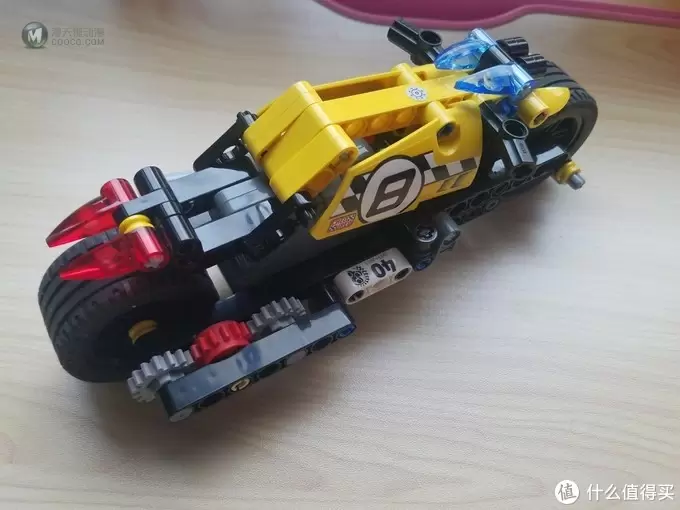 何以解忧，有我乐高 篇四：LEGO 42059特技卡车+42058特技摩托 合体回力车#剁主计划-武汉#全民分享季#