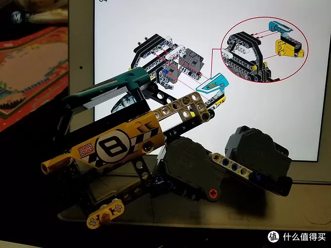 何以解忧，有我乐高 篇四：LEGO 42059特技卡车+42058特技摩托 合体回力车#剁主计划-武汉#全民分享季#