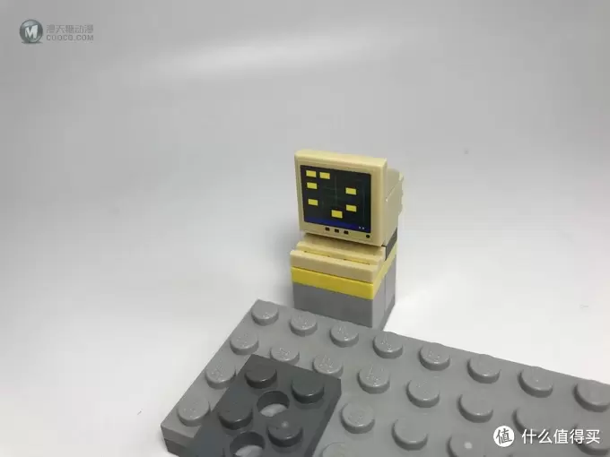 #全民分享季#LEGO 乐高 蝙蝠侠系列 70900 小丑气球逃脱