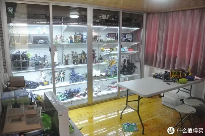 我是如何放下我的100套LEGO的—我的LEGO展示柜进化史