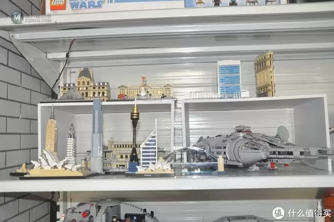 我是如何放下我的100套LEGO的—我的LEGO展示柜进化史