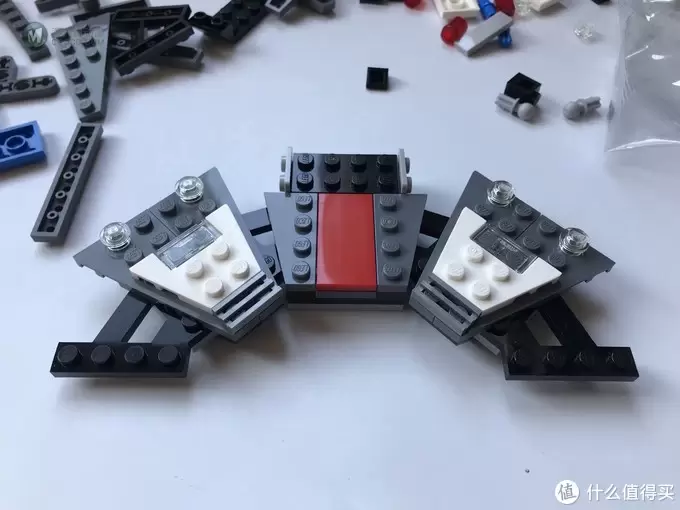 LEGO 乐高 Star Wars 星球大战系列 75183 达斯维达的诞生 开箱