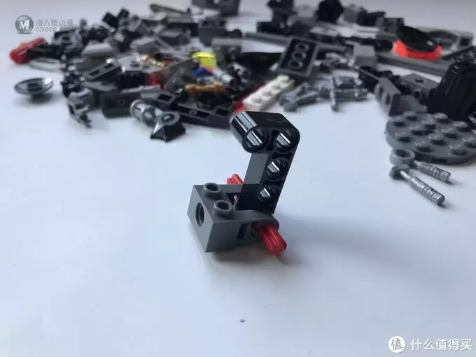 LEGO 乐高 Star Wars 星球大战系列 75183 达斯维达的诞生 开箱