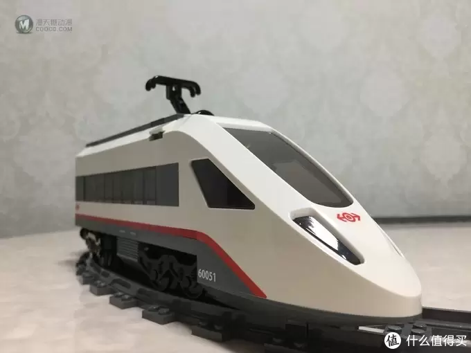 乐高共享积木 篇二：LEGO 乐高 CITY系列 60051 高速客运列车 拼搭