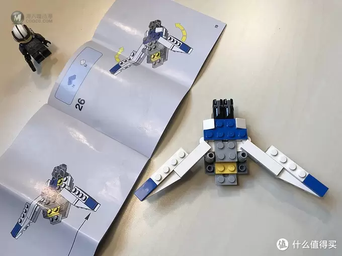 乐高这个大坑 篇三十七：双炮开火！LEGO 乐高 75160 U-翼迷你战机