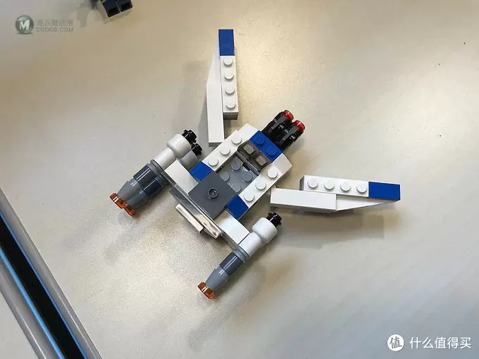 乐高这个大坑 篇三十七：双炮开火！LEGO 乐高 75160 U-翼迷你战机