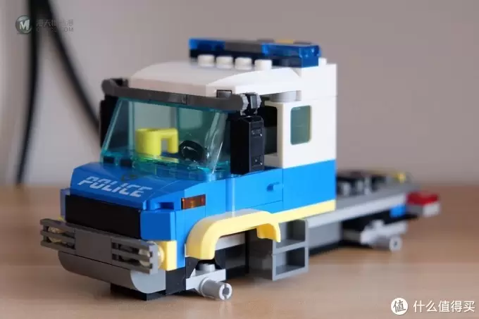 乐高手记 篇六十五：气派的运输车——LEGO 乐高 城市系列60276 囚犯运输车