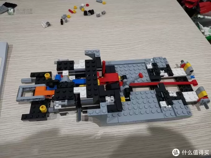 老杨的玩具仓库 篇六十一：LEGO 10262 007的酷帅座驾 阿斯顿马丁DB5