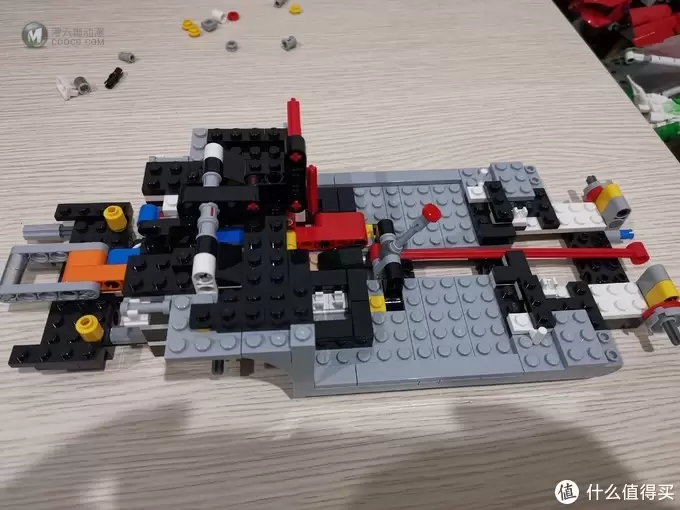 老杨的玩具仓库 篇六十一：LEGO 10262 007的酷帅座驾 阿斯顿马丁DB5