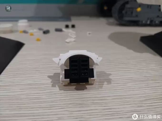 老杨的玩具仓库 篇五十一：LEGO 星战头盔系列40周年 75276 冲锋兵头盔 评测